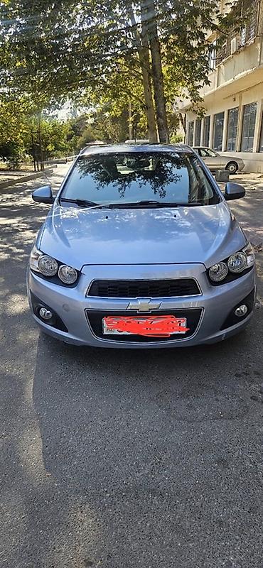 prado satisi: Chevrolet Aveo: 1.6 l | 2012 il 178880 km Hetçbek — 2