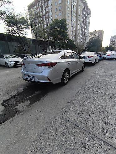 Продажа авто: Hyundai Sonata: 2019 г., 2 л, Автомат, Бензин, Седан — 5