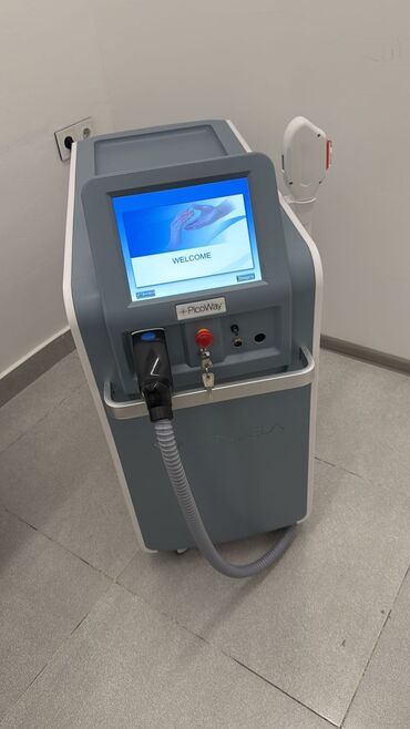 alejsandrit lazer candello: Tatto silmə