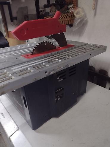 Cirkulari: Veliki cirkular 1500 W - Cirkular donešen iz Nemačke model EINHELL na lalafo.rs — 9 Cirkulari: Veliki cirkular 1500 W - Cirkular donešen iz Nemačke model EINHELL — 9