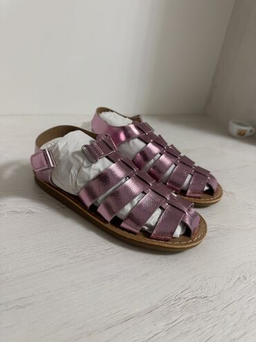 Dəstlər: Basanojkalar, Qız üçün, 28