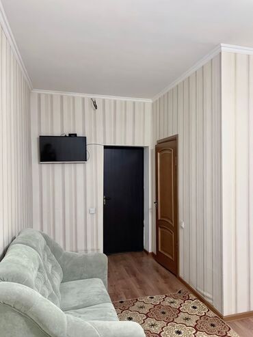 Посуточная аренда квартир: 1 комната, Постельное белье, Кондиционер, Парковка — 5