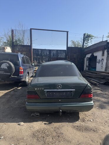 мерседес 124 карапка: Mercedes-Benz W124: 1995 г., 2.2 л, Автомат, Бензин, Седан