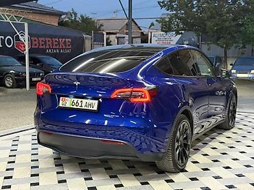 Tesla: Tesla Model Y: 2021 г., Электромобиль, Кроссовер — 4
