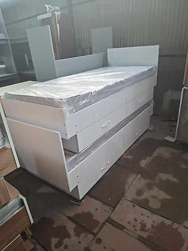 bunk bed: Односпальная кровать, Новый, С матрасом, длина - 190 см — 4