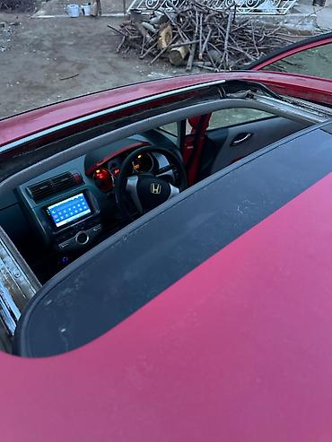 Honda: Honda Fit: 2003 г., 1.5 л, Автомат, Бензин, Хэтчбэк — 4