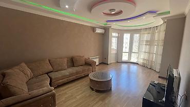 Квартиры: 3 комнаты, Новостройка, 100 м² — 3