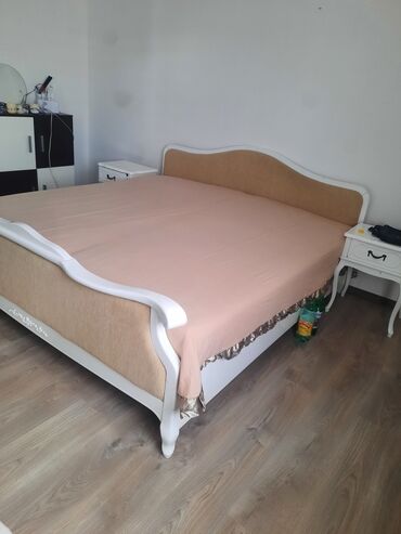 poklanjam bračni krevet: Double bed, With headboard, color - White