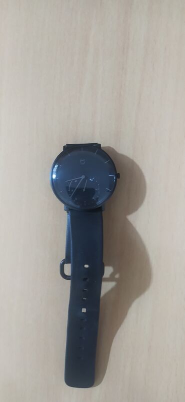 xiaomi mi band 4 цена бишкек: Продаю часы Xiaomi mijia quartz watch 
 нужно сменить батарейку