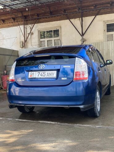 хундай саната нф: Toyota Prius: 2008 г., Гибрид, Хэтчбэк