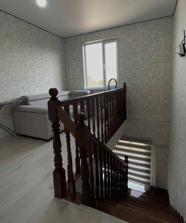 байтик баатыр: Дом, 170 м², 5 комнат, Агентство недвижимости, Евроремонт