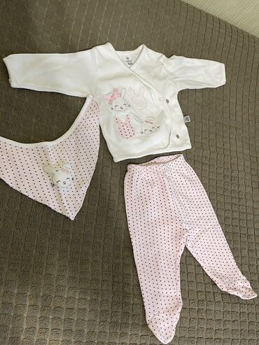 Dəstlər: Uşaq dəsti, Uniseks, 3 - 6 ay — 6