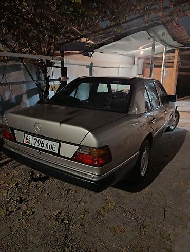 Продажа авто: Mercedes-Benz W124: 1990 г., 3 л, Механика, Бензин, Седан — 9