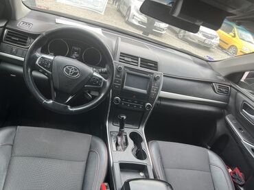 срочно продать машину: Toyota Camry: 2017 г., 2.5 л, Автоматтык, Бензин, Седан