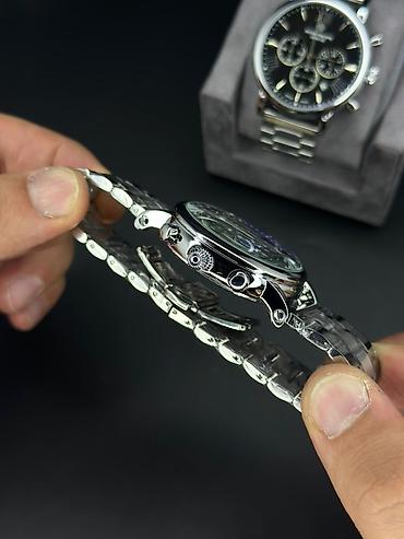 baş: Klassik xronoqraf dizaynlı kişi qol saatı - Brend üslubu: Patek — 8