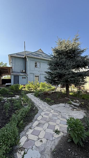 Продажа коттеджей и домов: 🏡 **СРОЧНО ПРОДАЕТСЯ 2-этажный дом!** ✨ 5 комнат 📐 Общая площадь — — 5