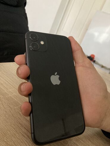 Apple iPhone: IPhone 11, Новый, 64 ГБ, Черный, 90 %