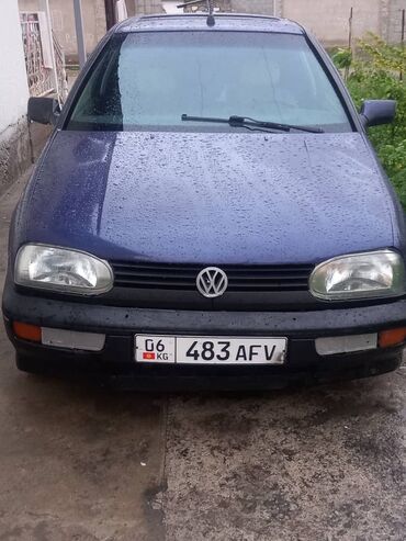 �������������� ���������� ������������: Volkswagen Golf: 1994 г., 1.6 л, Механика, Бензин, Седан