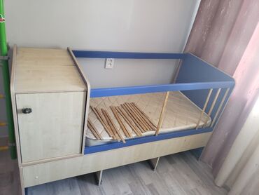 детские кроватки дешево: Односпальная кровать, Б/у