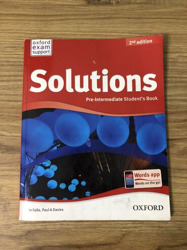 книга oxford: Solutions Pre-Intermediate Oxford (оригинал) Рабочая тетрадь