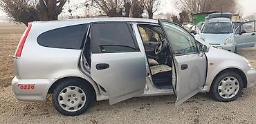 honda strim: Honda Stream: 2002 г., 1.7 л, Механика, Бензин, Минивэн — 6