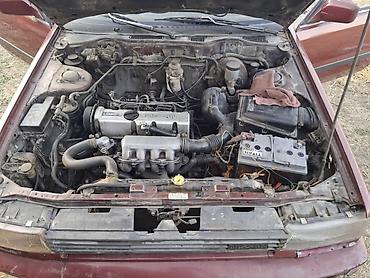 avante 3: Nissan Bluebird: 1987 г., 2 л, Механика, Бензин, Хэтчбэк — 5