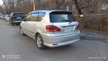 матор газ: Toyota Ipsum: 2002 г., 2.4 л, Автомат, Газ, Минивэн