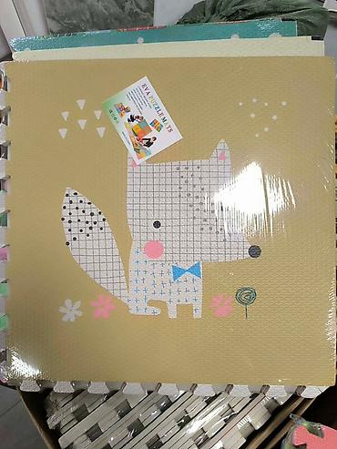 Tepisi i prostirke: EVA podne puzzle kocke 60x60 cm – set 4 komada Prodajem EVA podne — 4