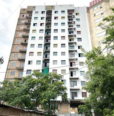 квартира проживания: 3 комнаты, 81 м², Элитка, 5 этаж