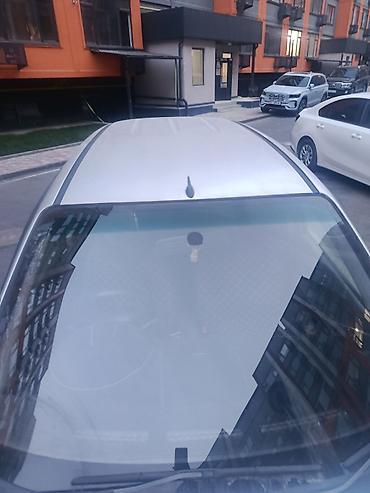 света музука: Mazda Demio: 2006 г., 1.3 л, Автомат, Бензин, Хэтчбэк — 5