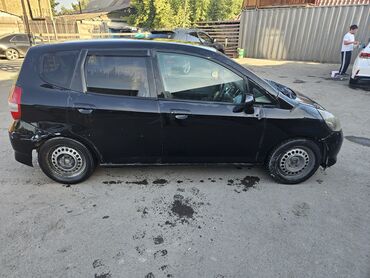 машины фит: Honda Fit: 2002 г., 1.3 л, Бензин