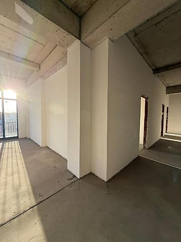 village: 3 комнаты, 80 м², Орто-Сай с. Элитка, 8 этаж, ПСО (под самоотделку) — 3