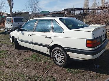 Volkswagen: Volkswagen Passat: 1990 г., Седан — 7