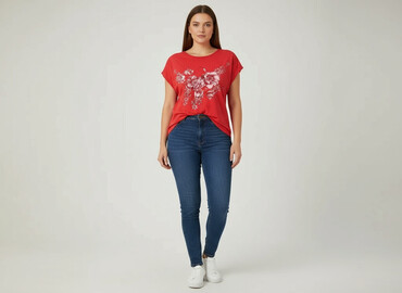 koszula modely: T-shirt damski, rozmiar 2XL