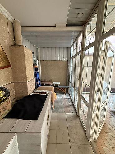 Продажа коттеджей и домов: 🏡 Продаётся добротный кирпичный дом в центре города! 📍 Орозбекова / — 16