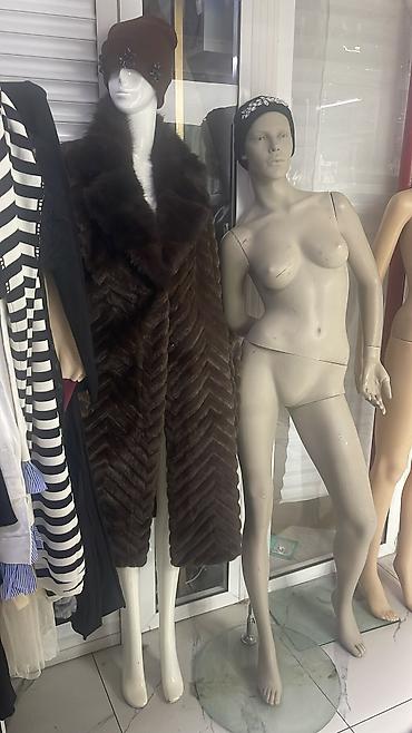 Кронштейны, стойки: Кронштейны, вешалки, ресепшн 10000сом полное оборудование бутика — 6