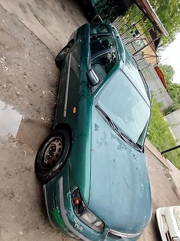 mazda 5: Mazda 323: 1998 г., 1.8 л, Механика, Бензин, Универсал — 3