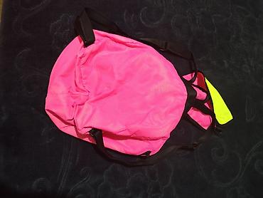 Çantalar: “Nike çəhrayı bel çantası. İplə büzülən modeldir, əlavə zamoklu cibi — 2