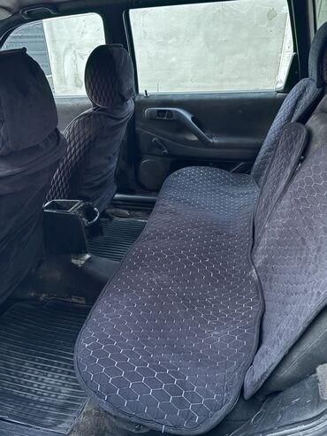 Volkswagen: Volkswagen Passat: 1996 г., 1.8 л, Механика, Бензин, Универсал at lalafo.kg — 9 Volkswagen: Volkswagen Passat: 1996 г., 1.8 л, Механика, Бензин, Универсал — 9