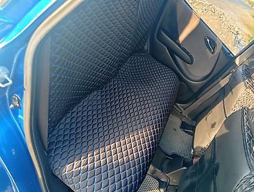 honda inside: Honda Fit: 2004 г., 1.3 л, Автомат, Бензин, Хэтчбэк — 2