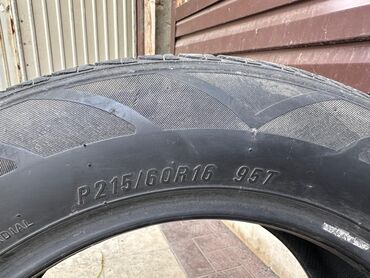хова шина: Шины 215 / 60 / R 16, Лето, Б/у, Комплект, Легковые, Maxxis