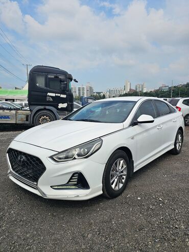 срочно продаю машину бишкек: Hyundai Sonata: 2021 г., 2 л, Автомат, Газ, Седан