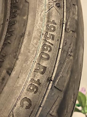 topdan satış r16: Continental 195/60 R16C şinlər 4 ədəd var. 1 ədədi 20 azn təcili — 3