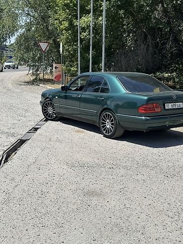 германия товары: Mercedes-Benz E-Class: 1998 г., 2.4 л, Автомат, Бензин, Седан — 1