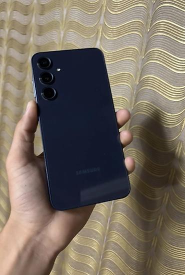galaxy a35: Смартфон Samsung Galaxy A35 5G (модель SM-A356E/DS) экран трещина на — 1