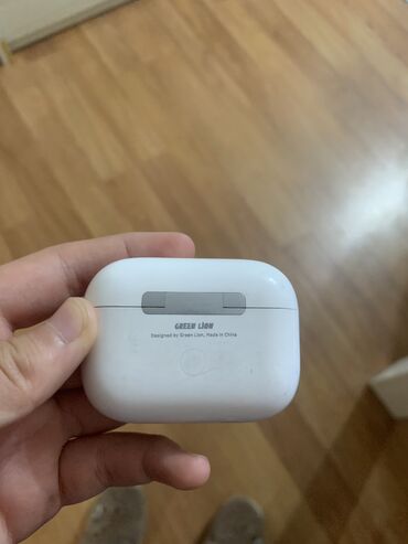 airpods case: Накладные, Hoco, Новый, Беспроводные (Bluetooth), Классические