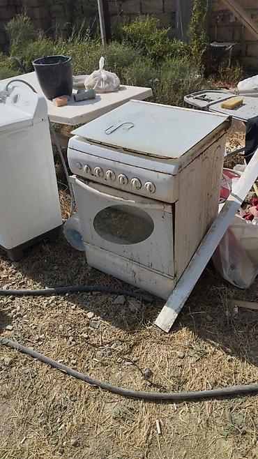 Plitələr və bişirmə panelləri: Mətbəx və yataq otağı üçün məişət əşyaları dəsti - Qaz sobası: 4 — 1