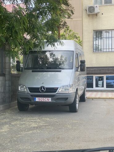 Mercedes-Benz: Mercedes-Benz Спринтер: 2003 г., 2.7 л, Автомат, Дизель, Фургон