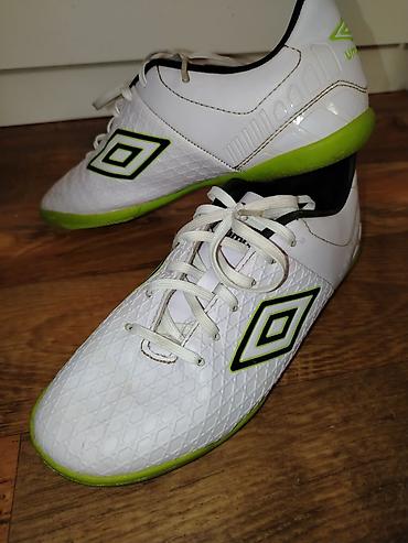 Patike: Patike za fudbal UMBRO br 38 su u odlicnom stanju sa sitnim tragovima — 1