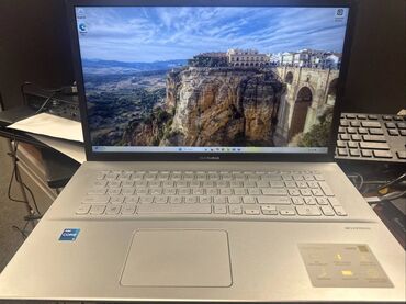 ASUS: İşlənmiş ASUS Vivobook, 17.3 ", Intel Core i5, 512 GB, Pulsuz çatdırılma